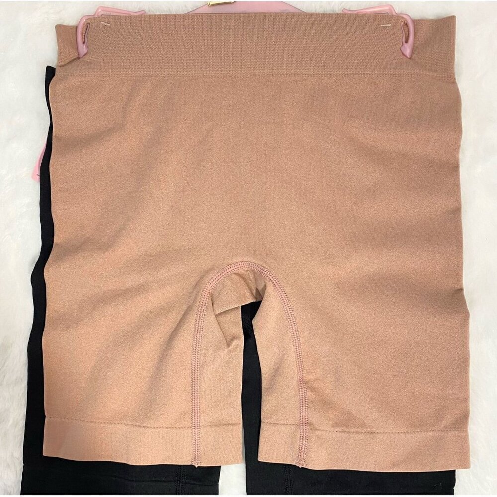 Juicy Couture Seamless Shaping Biker Shorts Slimming Set Black Beige NWT size L - Picture 7 of 8